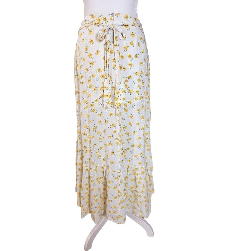 Lost and Wander Amelia High Low Ruffle Floral Skirt Size Small - Picture 2 of 5